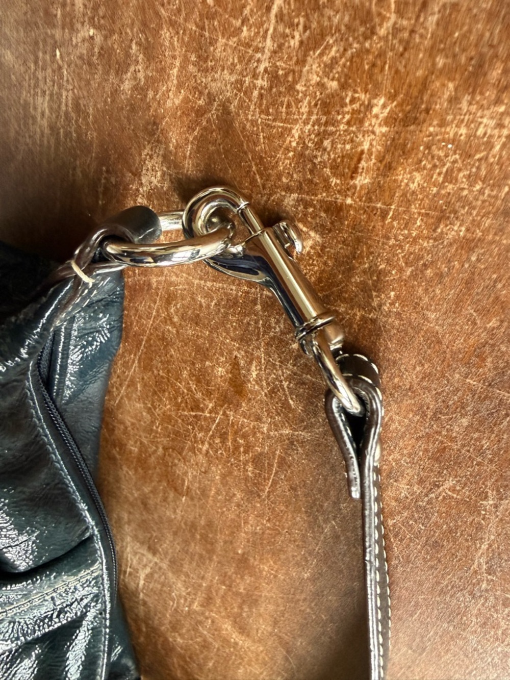 Vintage Coach Navy Patent leather baguette bag - Picture 3 of 8